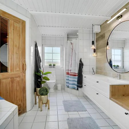 Sommervej Hvide Sande X *